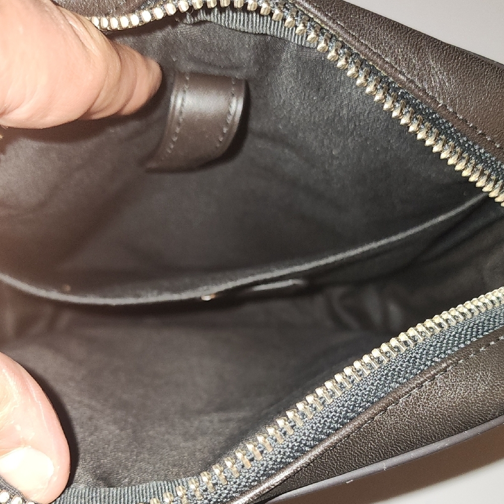 Coach Top Zip Messenger Black and Gray Messenger Bag. - Picture 9 of 14